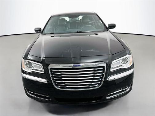 2013 Chrysler 300 Base