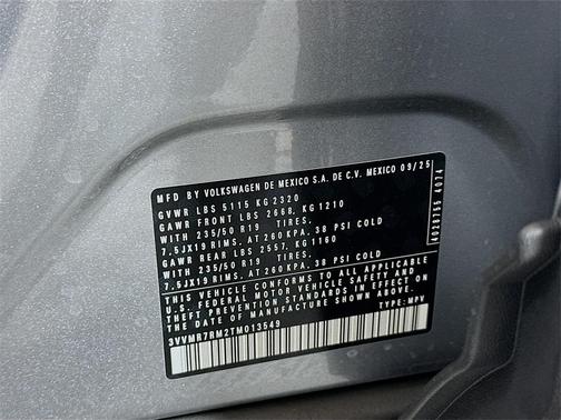 2026 Volkswagen Tiguan 2.0T SE