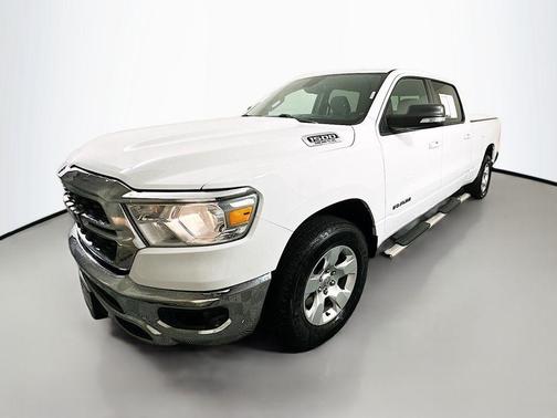 Bright White Clearcoat 2022 RAM 1500 Big Horn
