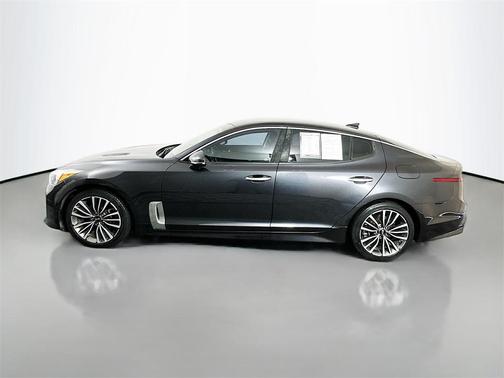 2019 Kia Stinger Base
