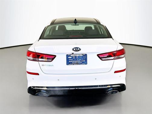 2020 Kia Optima SE
