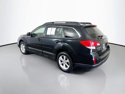 Crystal Black Silica 2013 Subaru Outback 3.6R Limited