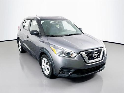 2019 Nissan Kicks S