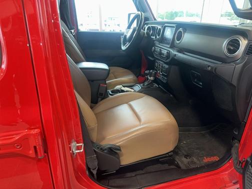 Firecracker Red Clearcoat 2020 Jeep Gladiator Rubicon