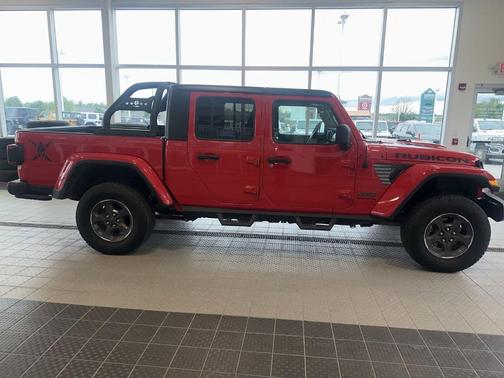 Firecracker Red Clearcoat 2020 Jeep Gladiator Rubicon