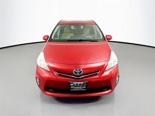2013 Toyota Prius v Two