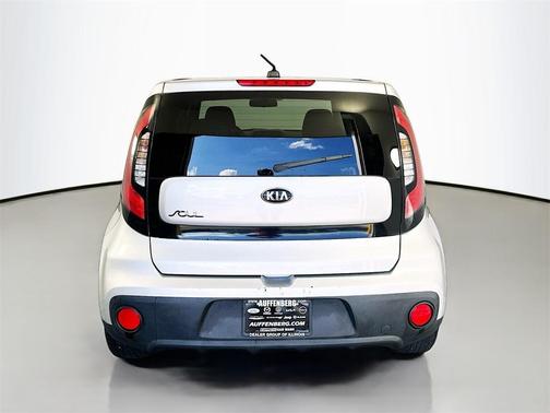 2018 Kia Soul Base