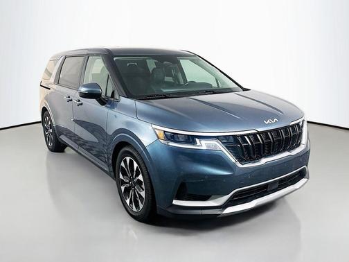 2022 Kia Carnival EX