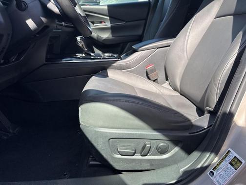 Platinum Quartz Metallic 2023 Mazda CX-30 2.5 S Preferred Package