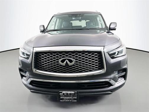 2023 INFINITI QX80 Luxe