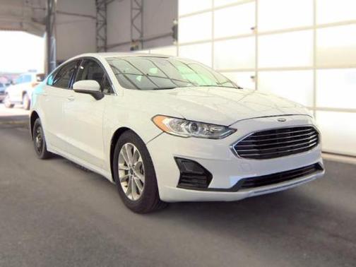Oxford White 2020 Ford Fusion SE