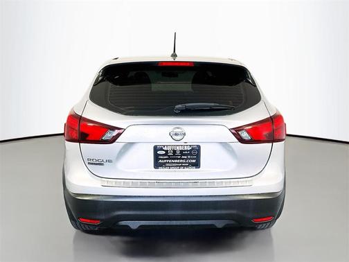 2017 Nissan Rogue Sport S