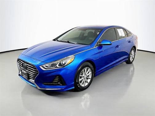 2018 Hyundai SONATA SE