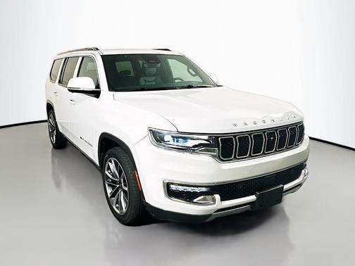 Bright White Clearcoat 2022 Jeep Wagoneer Series III