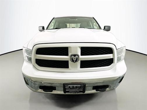 2018 RAM 1500 SLT