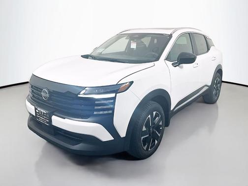 Fresh Powder 2026 Nissan Kicks SV