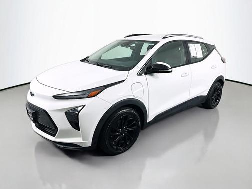 Summit White 2023 Chevrolet Bolt EUV LT