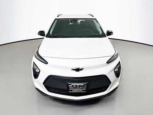 Summit White 2023 Chevrolet Bolt EUV LT