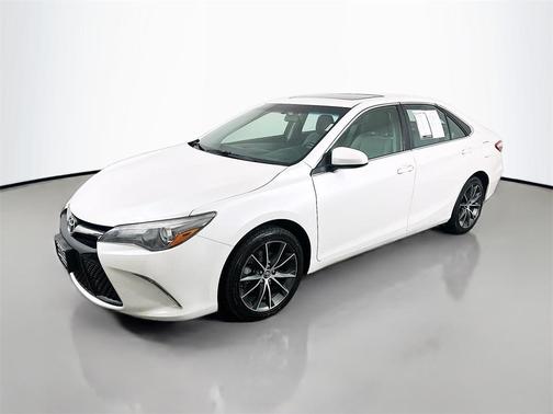 2015 Toyota Camry XSE