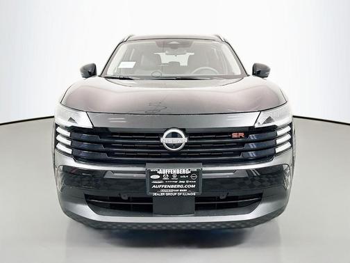 Super Black 2026 Nissan Kicks SR