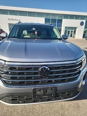 2024 Volkswagen Atlas 2.0T SE