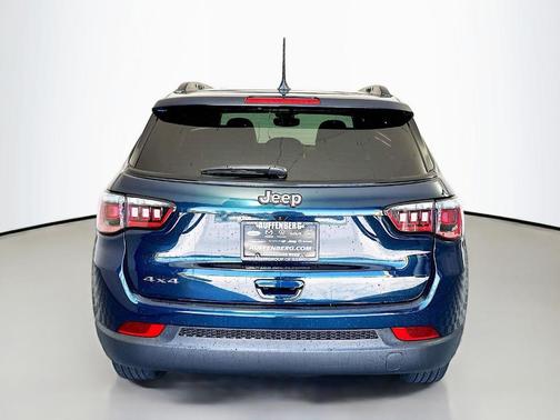 Fathom Blue Pearlcoat 2026 Jeep Compass Latitude