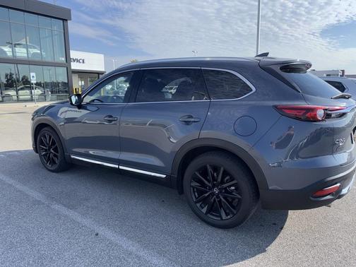 2023 Mazda CX-9 Carbon Edition