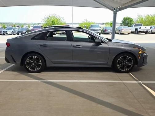 2021 Kia K5 EX