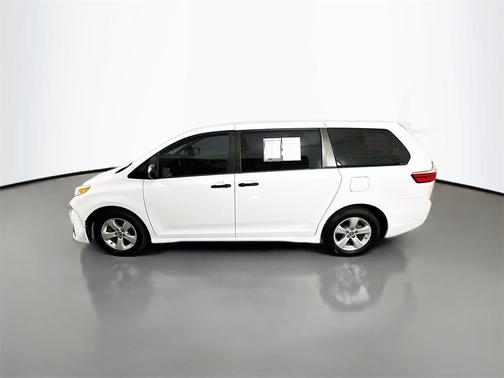 2018 Toyota Sienna L