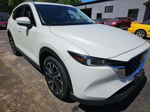 Rhodium White Metallic 2023 Mazda CX-5 2.5 S Premium
