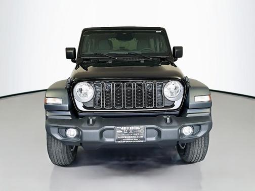 Black Clearcoat 2025 Jeep Wrangler Sport
