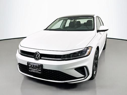 Opal White Pearl 2026 Volkswagen Jetta 1.5T SE