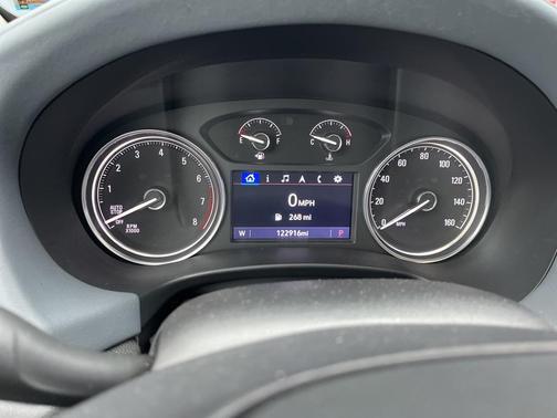 2020 Buick Enclave Essence