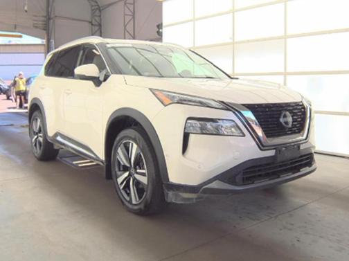 White 2023 Nissan Rogue SL