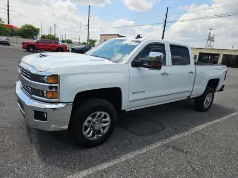 Summit White 2018 Chevrolet Silverado 2500 LTZ