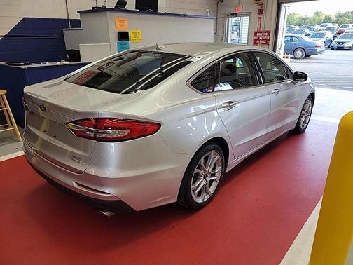 2019 Ford Fusion SEL