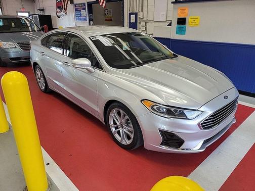 2019 Ford Fusion SEL