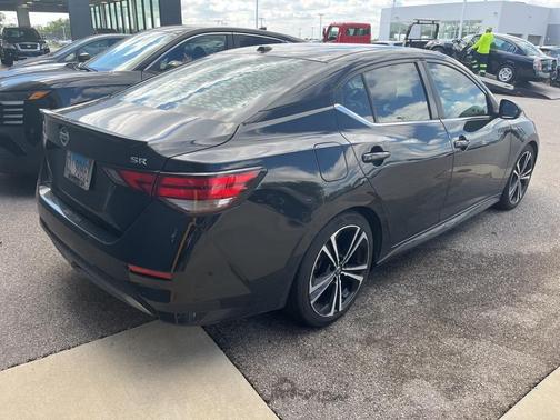 2020 Nissan Sentra SR