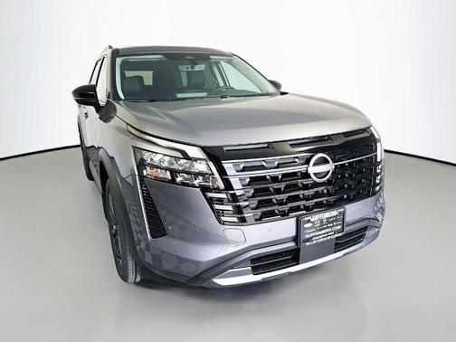 Gun Metallic 2026 Nissan Pathfinder SL