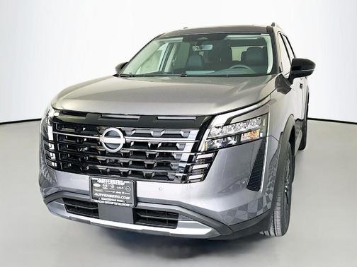 Gun Metallic 2026 Nissan Pathfinder SL