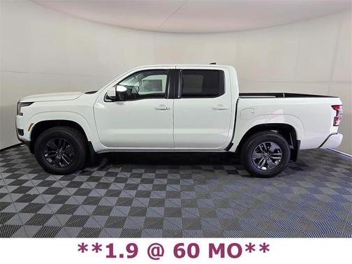 2025 Nissan Frontier SV