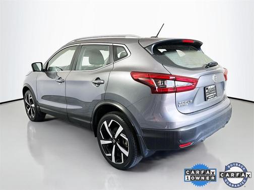 2021 Nissan Rogue Sport SL