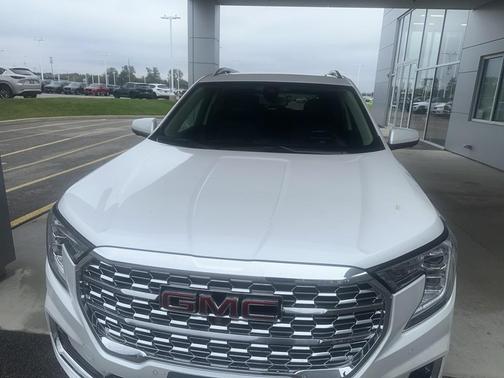 2022 GMC Terrain Denali