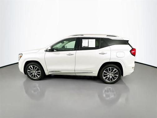 2022 GMC Terrain Denali