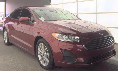 Ruby Red Metallic Tinted Clearcoat 2019 Ford Fusion SE
