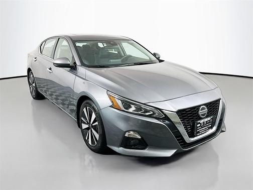 2021 Nissan Altima 2.5 SL