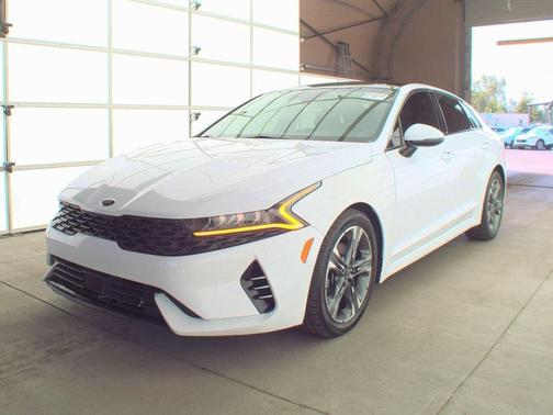 2021 Kia K5 EX