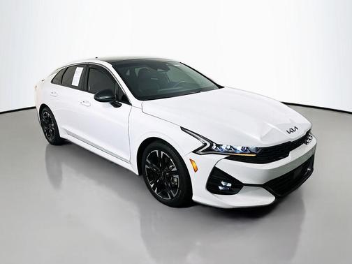 Glacial White Pearl 2023 Kia K5 GT-Line