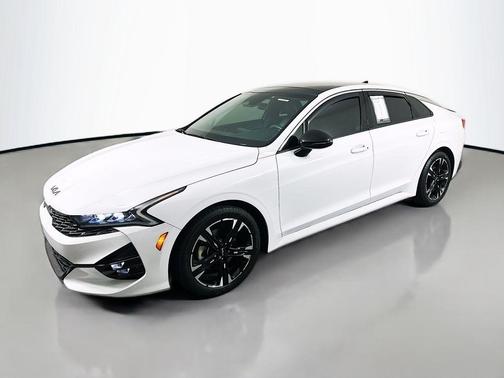Glacial White Pearl 2023 Kia K5 GT-Line