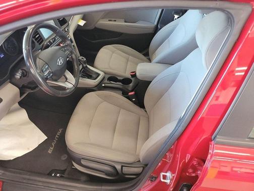 2020 Hyundai ELANTRA Value Edition